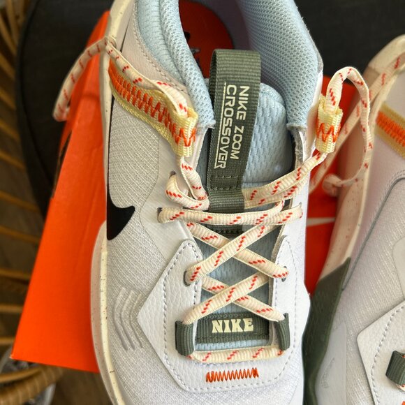 Nike Air Zoom Crossover Earth and Sun Size 6 Y Basketball Court Running Sneaker - Picture 10 of 12